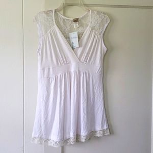 👕NWT 〰️Coqueta Internacional〰️ babydoll lace trim blouse L